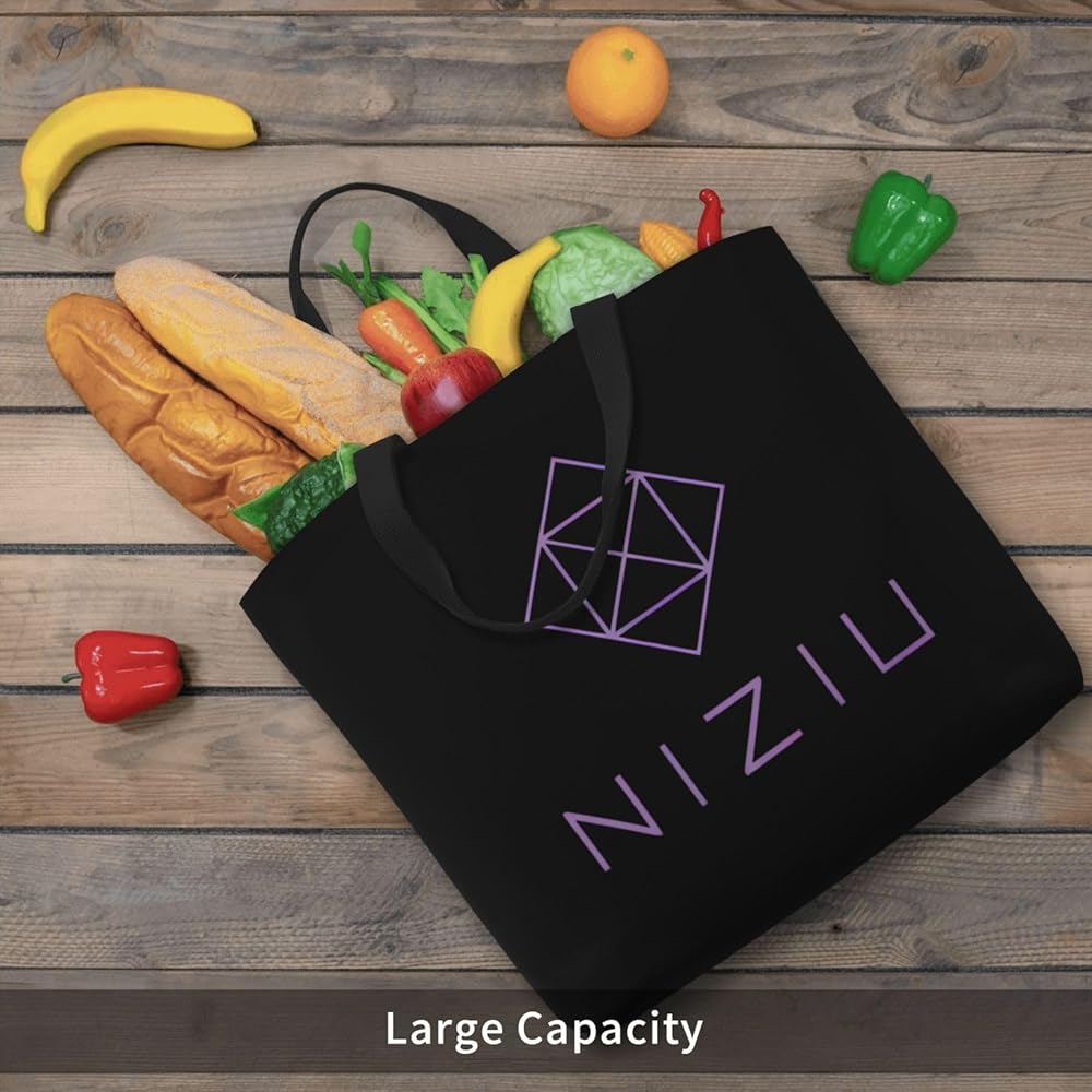 【8/30まで】NiziU ファンミ サイン入りトートバッグ 8/30まで】NiziU ファンミ サイン入りトートバッグ ﾄｰﾄﾊﾞｯｸﾞ